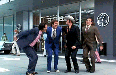 飛び跳ねる人々 gif
